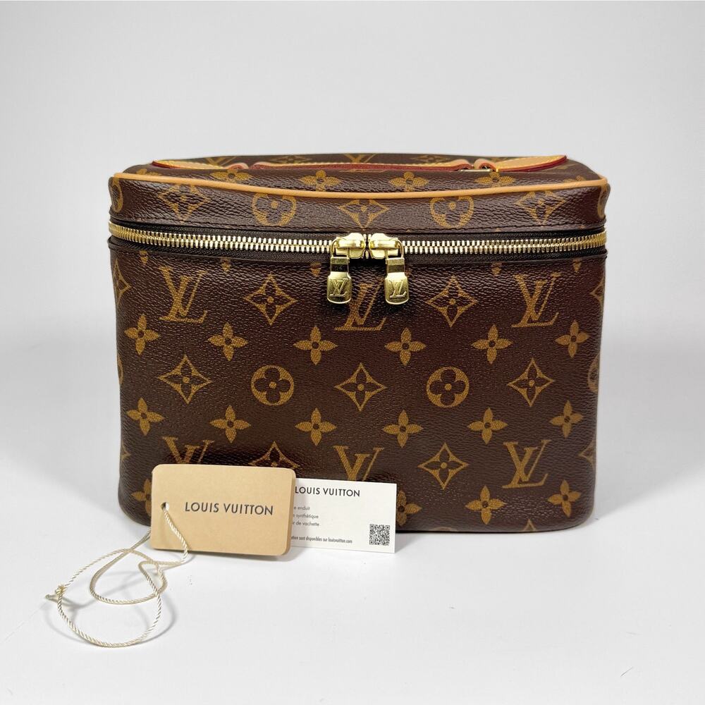 Louis Vuitton Monogram Canvas Vanity Case with Gold Hardware - Picture 16 of 16